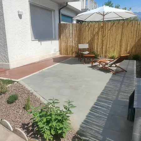 Nuova Casa Marina Di Carrara