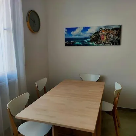 Nuova Casa Marina Di Carrara